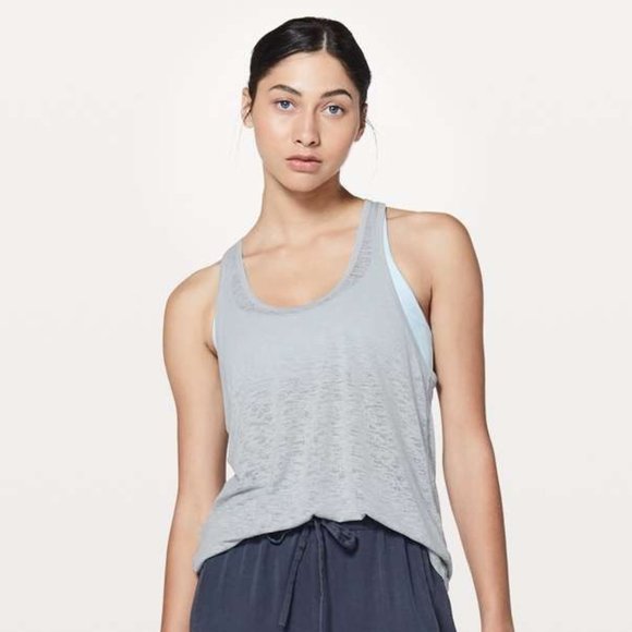 GUC Lululemon Breeze Through Tank Size 10 - Picture 1 of 11